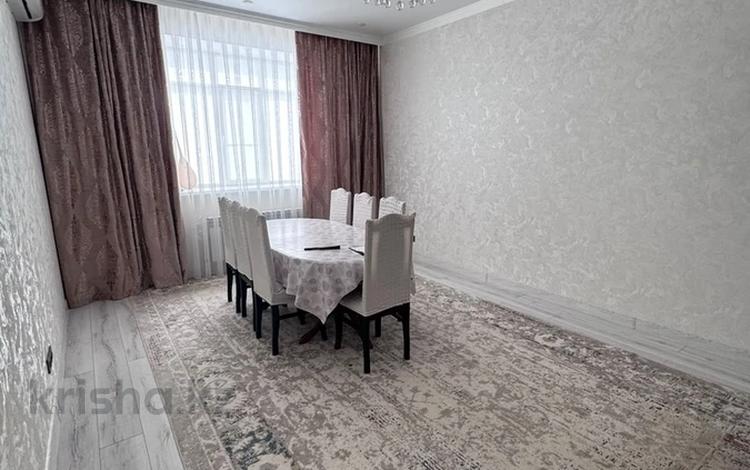 2-бөлмелі пәтер · 72.2 м² · 2/5 қабат, Алтын орда ш/а., бағасы: 28.5 млн ₸ в Актобе, мкр. Алтын орда — фото 2