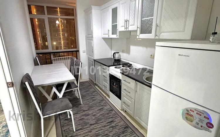 1-комнатная квартира · 31.8 м² · 5/12 этаж, 11 37/5 — Возле акимата за 10 000 ₸ в Туркестане — фото 4