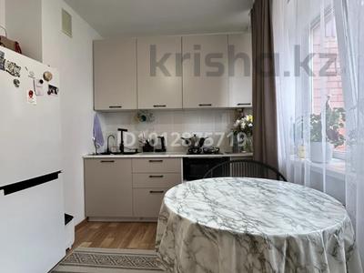 1-комнатная квартира · 35 м² · 1/9 этаж, Самал 98 за 150 000 ₸ в Уральске