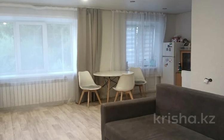 2-бөлмелі пәтер · 40.7 м² · 1/3 қабат, Берестова 17, бағасы: 4.5 млн ₸ в Глубокое — фото 21