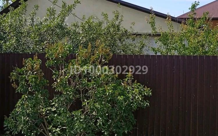 Отдельный дом · 3 комнаты · 80 м² · 4 сот., Евразийская 119 — Майданова за 18 млн 〒 в Уральске — фото 2