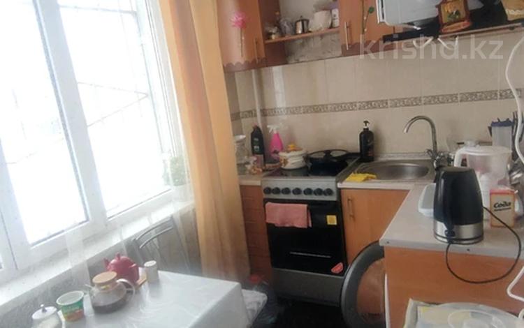 2-комнатная квартира · 42.1 м² · 1/5 этаж, Улица 30 Гвардейской Дивизии, 30 за 17.6 млн 〒 в Усть-Каменогорске, Ульбинский — фото 9