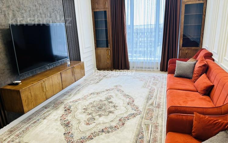 3-комнатная квартира · 110 м² · 8/16 этаж, Манаса 109а за 899 000 〒 в Алматы, Алмалинский р-н — фото 2