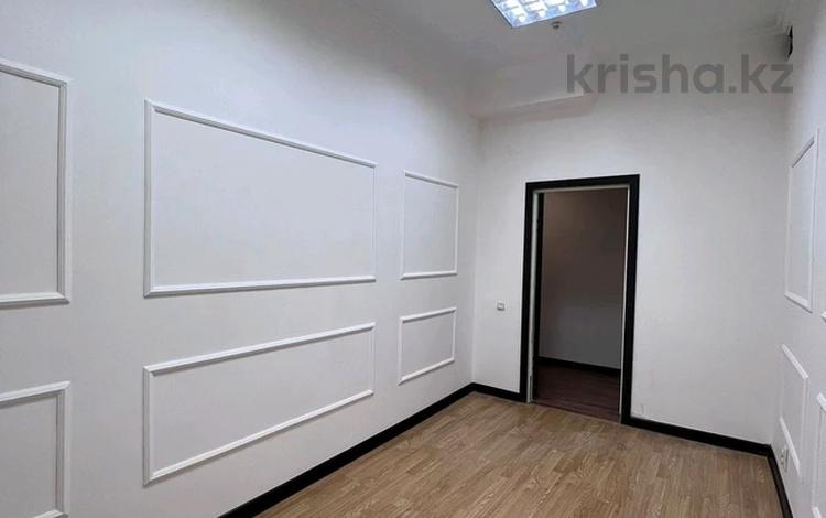 Кеңселер · 11 м², бағасы: 99 990 ₸ в Астане, Есильский р-н — фото 37