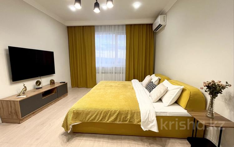 2-бөлмелі пәтер · 70 м² · 14/14 қабат, Таугүл-1 ш/а., Сулейменова 24а, бағасы: 25 000 ₸ в Алматы, Ауэзовский р-н — фото 39