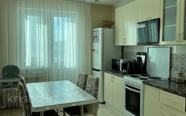 2-бөлмелі пәтер · 64 м² · 2/15 қабат, проспект Кабанбай Батыра 48А, бағасы: 45 млн ₸ в Астане, Есильский р-н — фото 31