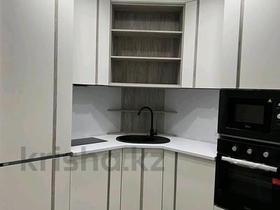 3-комнатная квартира, 87 м², 1/9 этаж помесячно, Аскарова Асанбая 21/20 за 450 000 〒 в Алматы