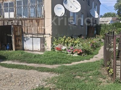 2-бөлмелі пәтер · 50 м² · 1 қабат, Центральная 22, бағасы: 7.5 млн ₸ в Усть-Каменогорске, Ульбинский