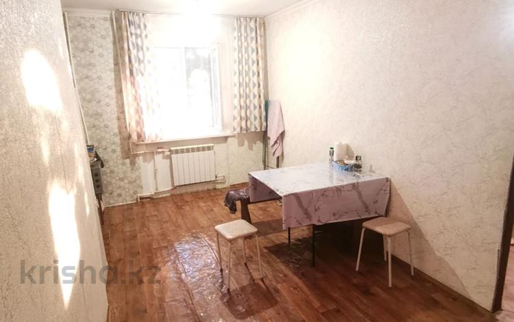 2-комнатная квартира · 58 м² · 1/5 этаж, Майкудук, Майкудук, 18й микрорайон 11 за 12.8 млн ₸ в Караганде, Алихана Бокейханова р-н — фото 3
