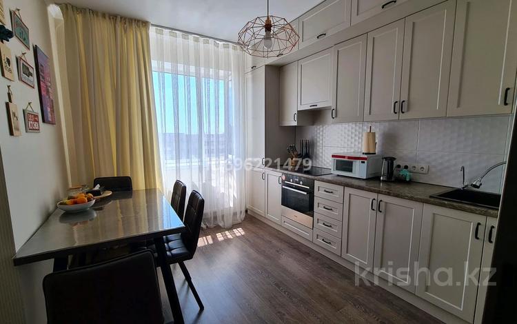 2-бөлмелі пәтер · 63.1 м² · 10/16 қабат, мкр Юго-Восток, Проспеки Шахтёров 52 — Торгового дома Бум, бағасы: 32.5 млн ₸ в Караганде, Казыбек би р-н — фото 2