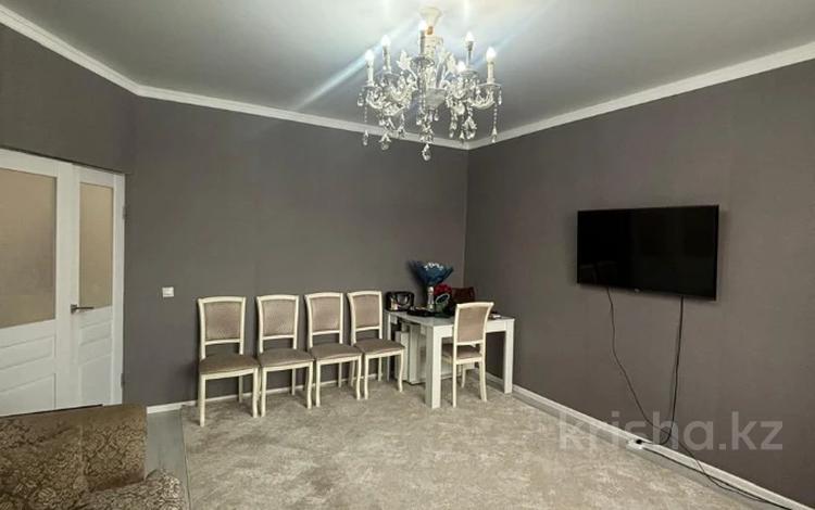 2-бөлмелі пәтер · 60.6 м² · 3/5 қабат, мкр. Алтын орда, бағасы: 28.5 млн 〒 в Актобе — фото 2