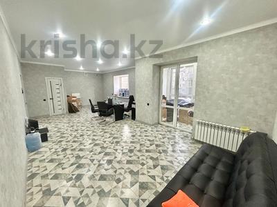 1-бөлмелі пәтер · 44.2 м² · 1/9 қабат, Юго-Восток ш/а., Муканова, бағасы: 17 млн ₸ в Караганде, Казыбек би р-н