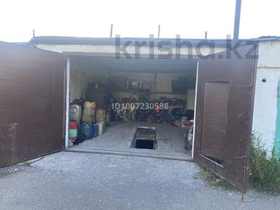 Гараж · 30 м² · Майкудук, 15й микрорайон 16 — На против дома 16 дом за 1.5 млн 〒 в Караганде, Алихана Бокейханова р-н