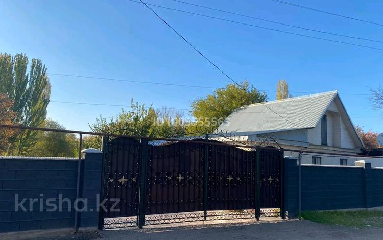 Отдельный дом · 5 комнат · 120 м² · 12 сот., Ш . Омарова 39 за 25 млн ₸ в Мерке — фото 2