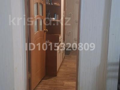 2-бөлмелі пәтер · 45 м² · 3/5 қабат, Салтанат ш/а. 16 — напротив бани Арал, бағасы: 15 млн ₸ в Таразе, мкр Салтанат