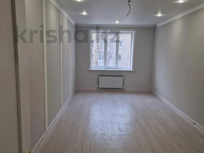 3-бөлмелі пәтер · 102 м² · 2 қабат, Оракбаева 1, бағасы: 49 млн ₸ в Уральске
