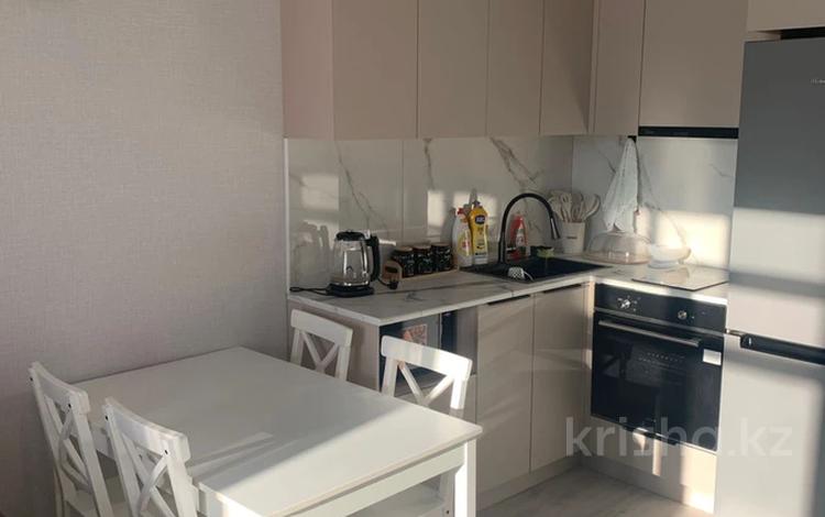 1-комнатная квартира · 38 м² · 3/6 этаж, Аль-Фараби 76блокБ за 220 000 ₸ в Астане, Есильский р-н — фото 2