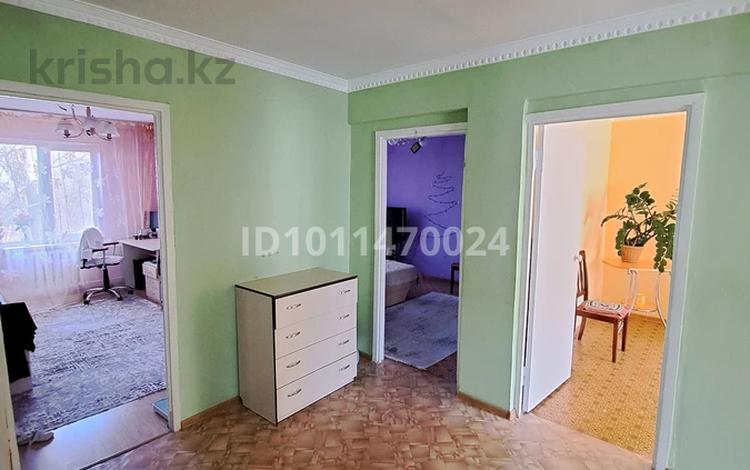 4-комнатная квартира · 83 м² · 2/5 этаж, Машиностроителей 4 за 25.5 млн ₸ в Усть-Каменогорске — фото 2