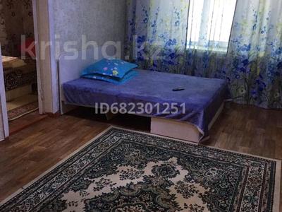1-комнатная квартира, 48 м², 4/4 этаж посуточно, Шевченко 121 за 6 000 〒 в Талдыкоргане