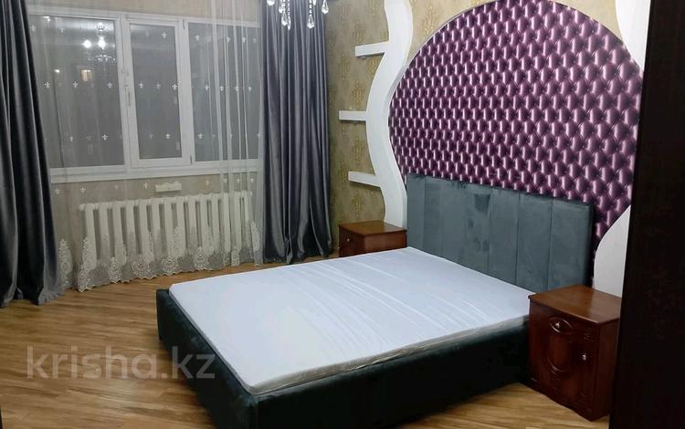 3-комнатная квартира · 90 м² · 11/14 этаж, Сакена Сейфуллина 41 за 330 000 ₸ в Астане, р-н Байконур — фото 2