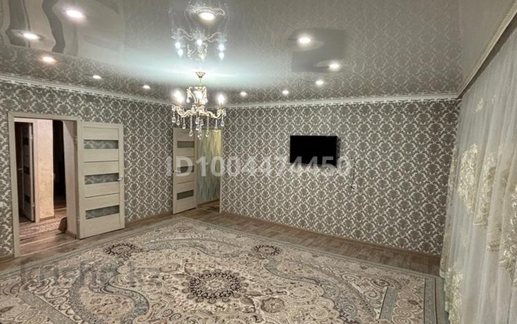 4-комнатная квартира · 90.2 м² · 1/5 этаж, Кисунько 13/1 — Школа - 1 за 150 000 〒 в Приозёрске — фото 2