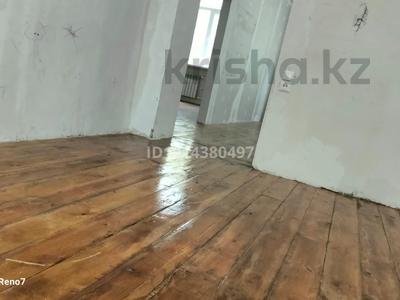2-бөлмелі пәтер · 58 м² · 1/3 қабат, Кунаева 2, бағасы: 10.5 млн ₸ в Топаре