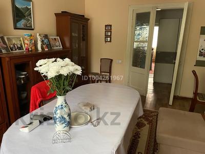 3-комнатная квартира · 82.4 м² · 1/2 этаж, мкр Новый Город, Гоголя 12 за 25.2 млн 〒 в Караганде, Казыбек би р-н