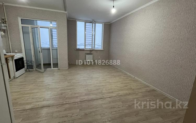 1-комнатная квартира · 40 м² · 8/9 этаж, мкр Нурсат 2 154 за 130 000 ₸ в Шымкенте, Каратауский р-н — фото 2
