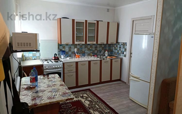 1-комнатная квартира · 30 м² · 1/1 этаж, Акжелкен, Шугыла 51 за 7 000 〒 в Актау — фото 2