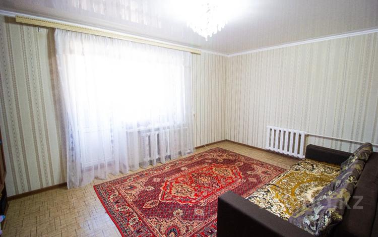 2-комнатная квартира, 47 м², 5/5 этаж, Самал мкр за 12.7 млн 〒 в Талдыкоргане, мкр Самал — фото 2