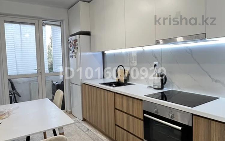 1-комнатная квартира · 44 м² · 2/16 этаж, мкр Аккент 57 за 200 000 ₸ в Алматы, Алатауский р-н — фото 2