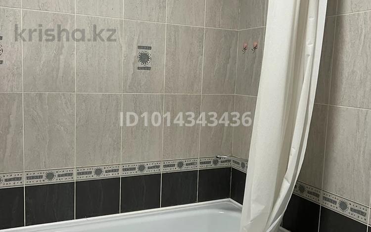 1-комнатная квартира · 38 м² · 8/9 этаж, мкр Тастак-2, Сейфулина 525 за 350 000 ₸ в Алматы, Алмалинский р-н — фото 2