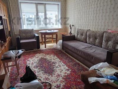 3-комнатная квартира, 64 м², 8/10 этаж, Камзина 352 за 20.5 млн 〒 в Павлодаре