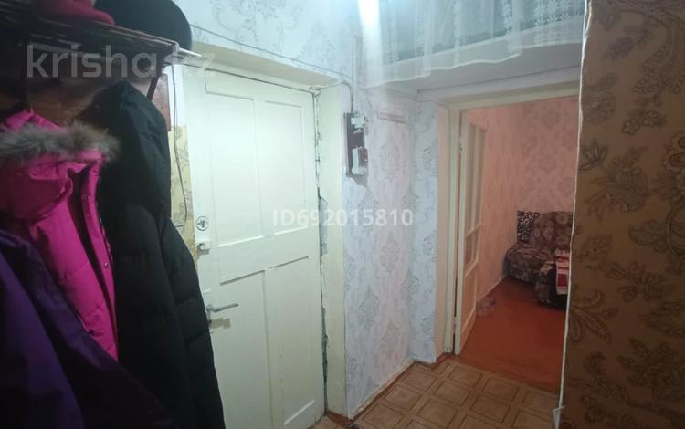 2-бөлмелі пәтер, 42 м², 3/5 қабат, М.Жусупа 30, бағасы: 9 млн 〒 в Экибастузе — фото 2