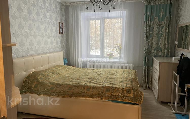 3-комнатная квартира, 59.3 м², 2/5 этаж, Ауэзова 39 за 20 млн 〒 в Щучинске — фото 2