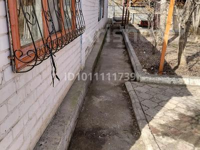 Отдельный дом · 4 комнаты · 140 м² · 10 сот., Пер.Есильский 13 — Ташенова за 550 000 〒 в Астане, р-н Байконур