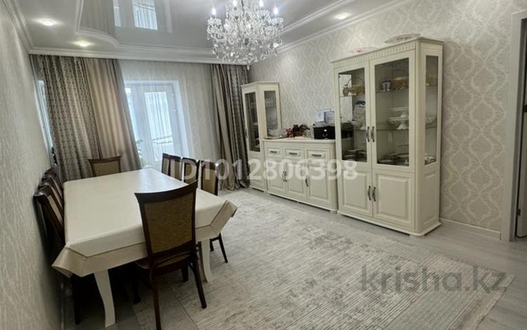 4-комнатная квартира · 105 м² · 4/5 этаж, Есенберлина 9 за 52 млн ₸ в Жезказгане — фото 2