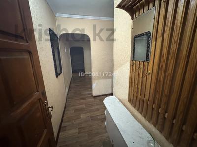 3-бөлмелі пәтер · 55 м² · 3/5 қабат, 11-й микрорайон, 11-й микрорайон 116, бағасы: 180 000 ₸ в Шымкенте, Енбекшинский р-н