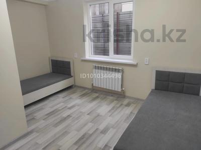 1-бөлмелі пәтер · 28 м², мкр Думан-1, Жиренше 59, бағасы: 160 000 ₸ в Алматы, Медеуский р-н