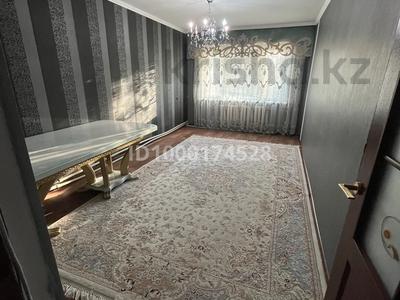 2-комнатная квартира · 60 м² · 5/5 этаж, 16-й микрорайон, 16-й микрорайон 11 за 23 млн 〒 в Шымкенте, Аль-Фарабийский р-н