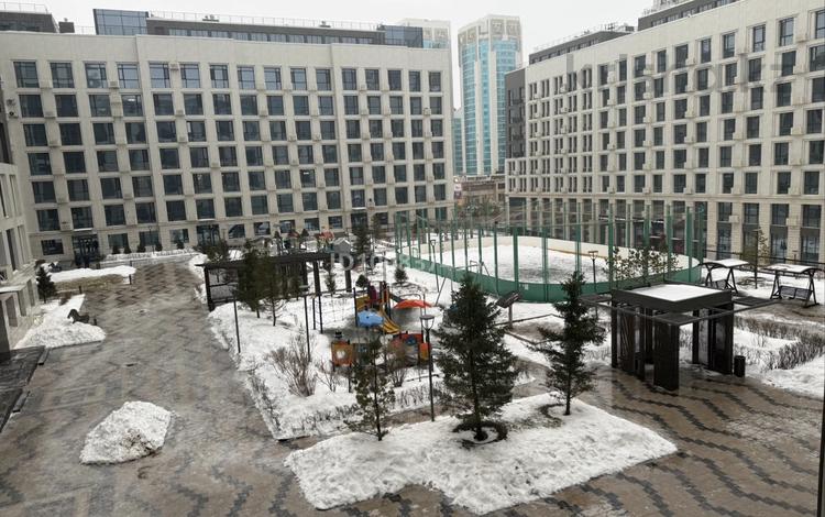 3-бөлмелі пәтер · 122 м² · 4/8 қабат, Сарайшык 4 — Кунаева, бағасы: 140 млн ₸ в Астане, Есильский р-н — фото 2