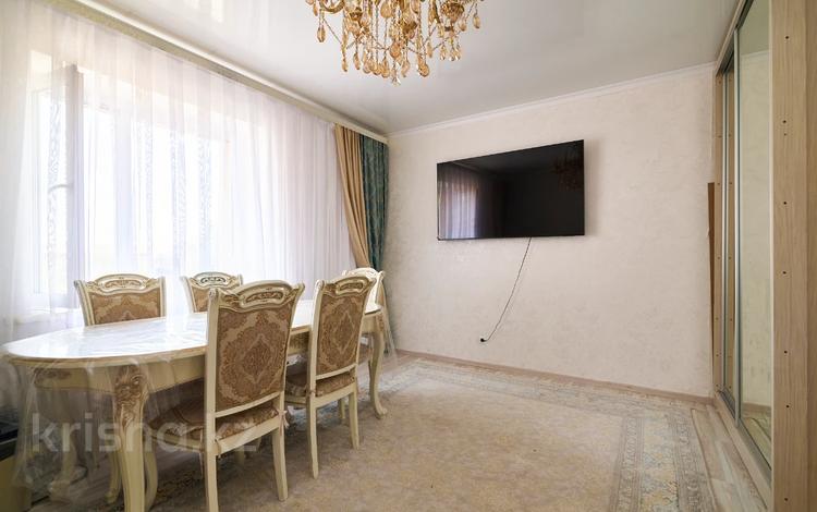 3-бөлмелі пәтер · 80 м² · 5/6 қабат, Республики 18Б, бағасы: ~ 29.6 млн ₸ в Косшы — фото 115