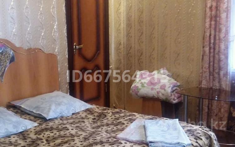 1-комнатная квартира · 40 м² · 1 этаж, проспект Нурсултана Назарбаева 222 за 7 000 ₸ в Уральске — фото 2