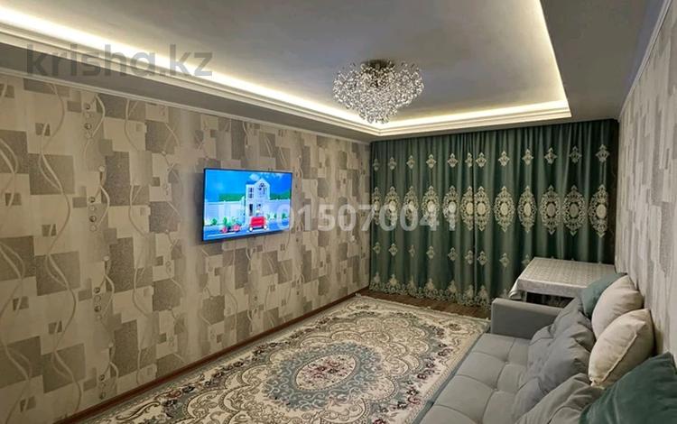 3-комнатная квартира · 62 м² · 4/5 этаж, Майкудук, Майкудук, 17й микрорайон 57 за 15.7 млн ₸ в Караганде, Алихана Бокейханова р-н — фото 8