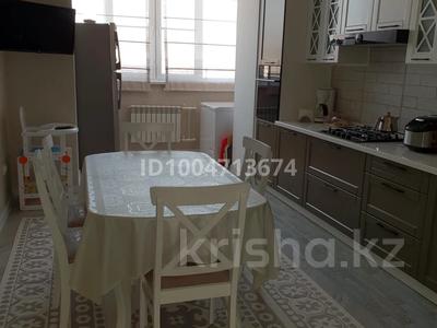 4-бөлмелі пәтер · 162 м² · 6/8 қабат, мкр. Алтын орда, Мангилик Ел 7 — Тауелсиздик, бағасы: 60 млн 〒 в Актобе