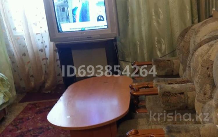 1-бөлмелі пәтер · 35 м² · 2/3 қабат, Абая 48 — Тд ирс, бағасы: 8 000 ₸ в Уральске — фото 2