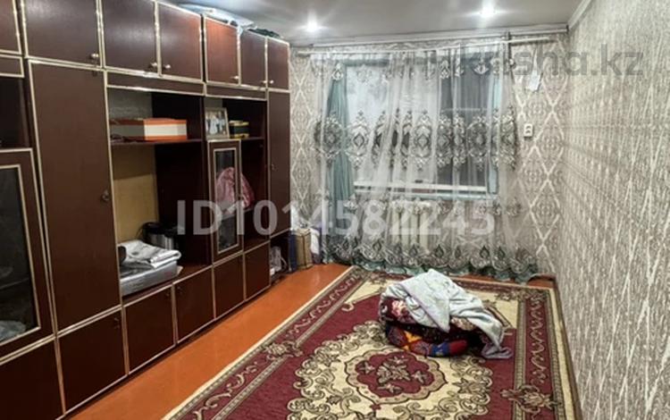 Жеке үй · 2 бөлме · 50 м² · 8 жүзд., Жалпақтөбе ш/а. 16/5, бағасы: 7.5 млн ₸ в Таразе, мкр Жалпак-Тобе — фото 2