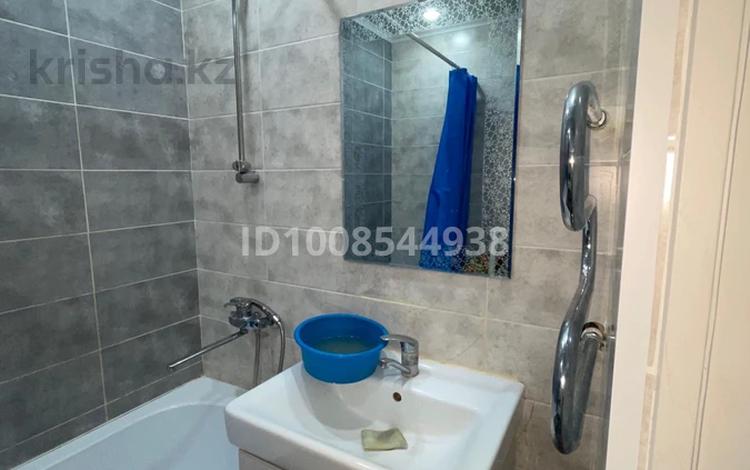 2-бөлмелі пәтер · 50 м² · 3/5 қабат, мкр 8 306, бағасы: 170 000 ₸ в Актобе — фото 2