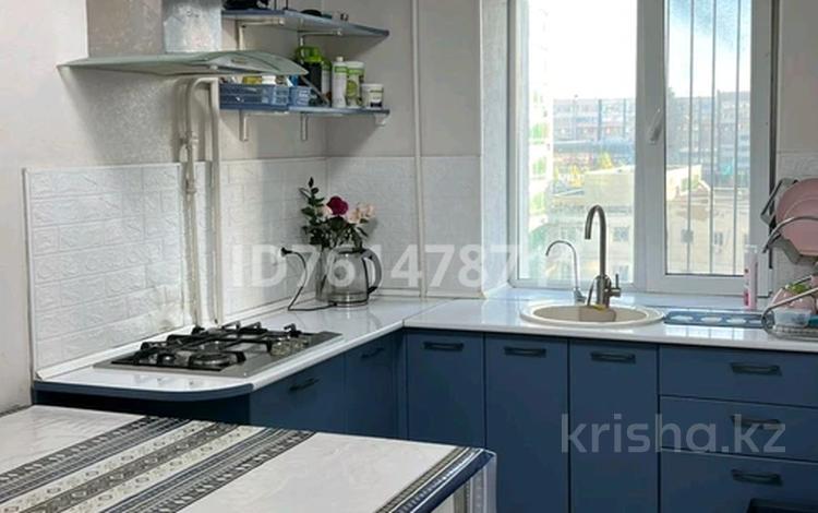 4-комнатная квартира · 90 м² · 7/10 этаж, мкр 11 111 — сзади 25 этажного дома за 21.5 млн ₸ в Актобе — фото 2