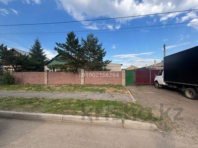 Отдельный дом · 4 комнаты · 130 м² · 10 сот., Баганалы 12 — Жумабаева-Обаган за 90 млн ₸ в Астане, Алматы р-н